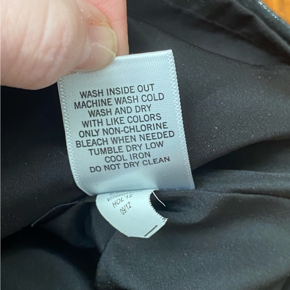 Banana Republic Factory black and silver metallic mini skirt lined holiday Sz 2 - Picture 9 of 11